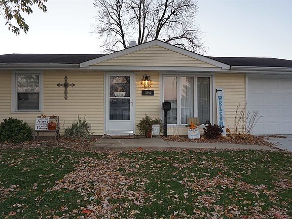 3rd image of 404 Outer Dr