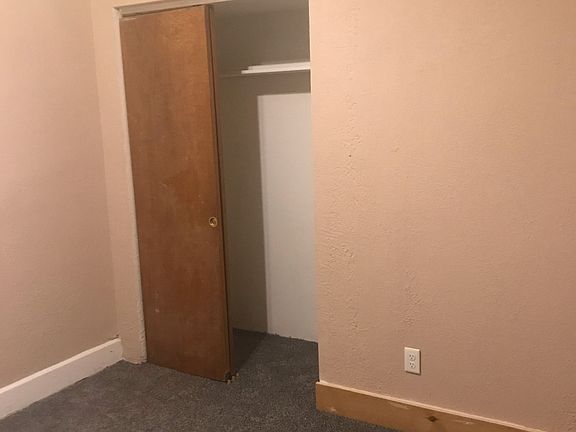2nd image of 417 Bantz Ct