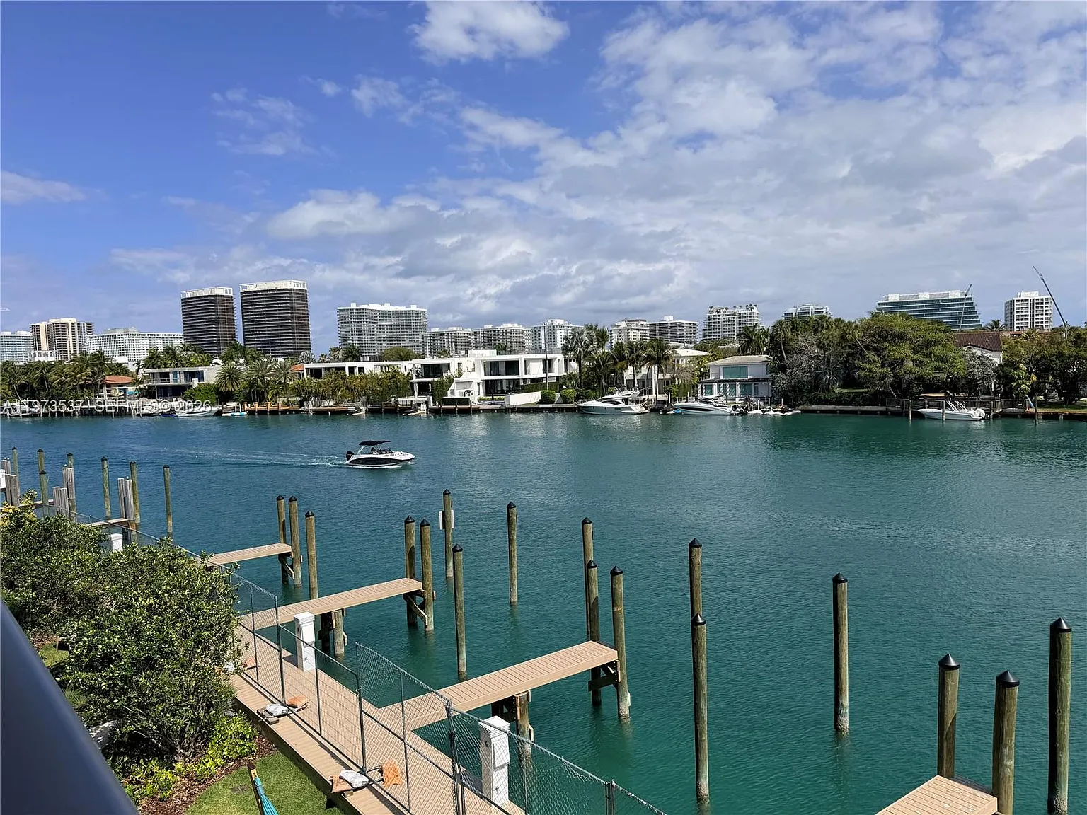 Bay Harbor Island — Photo 2