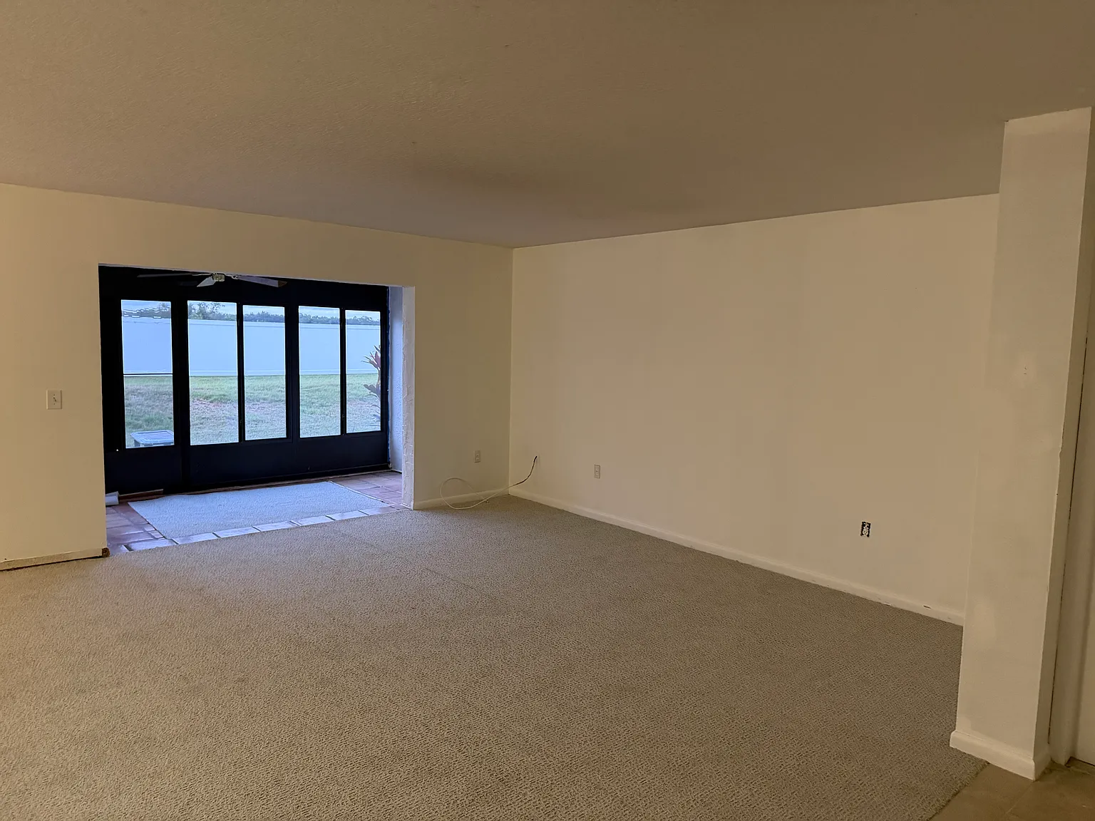 2 bed, 1600 sqft, $1,800 — Photo 3