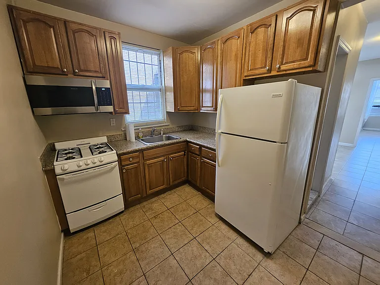 113 Bay Ridge Ave #2R1 — Photo 2