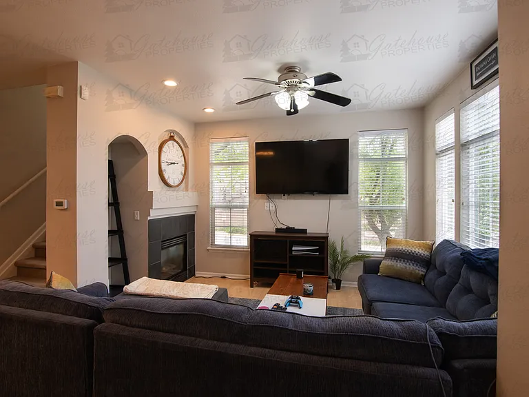 5555 E Briarwood Ave #1-2704 — Photo 6