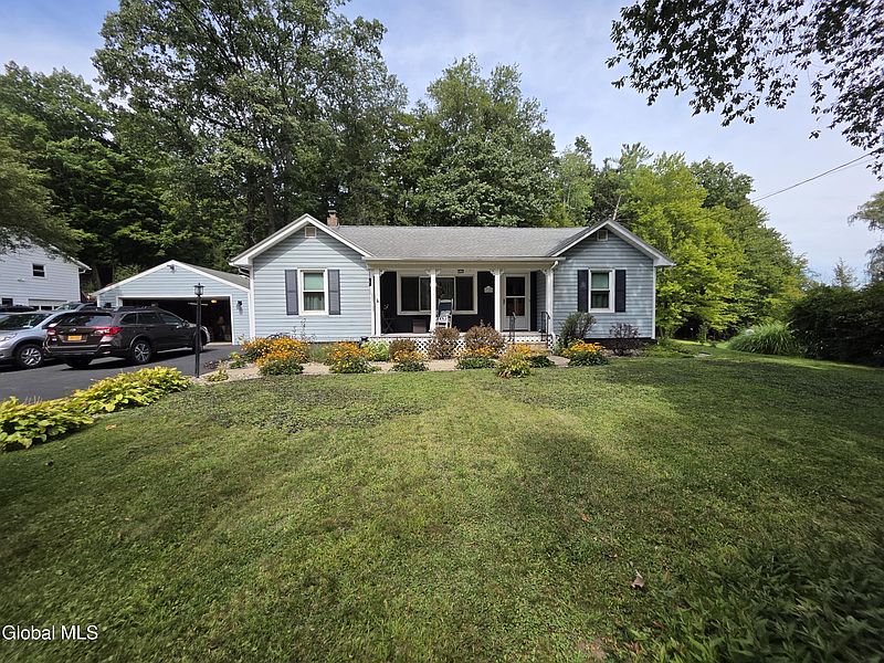 2nd image of 128 Droms Road