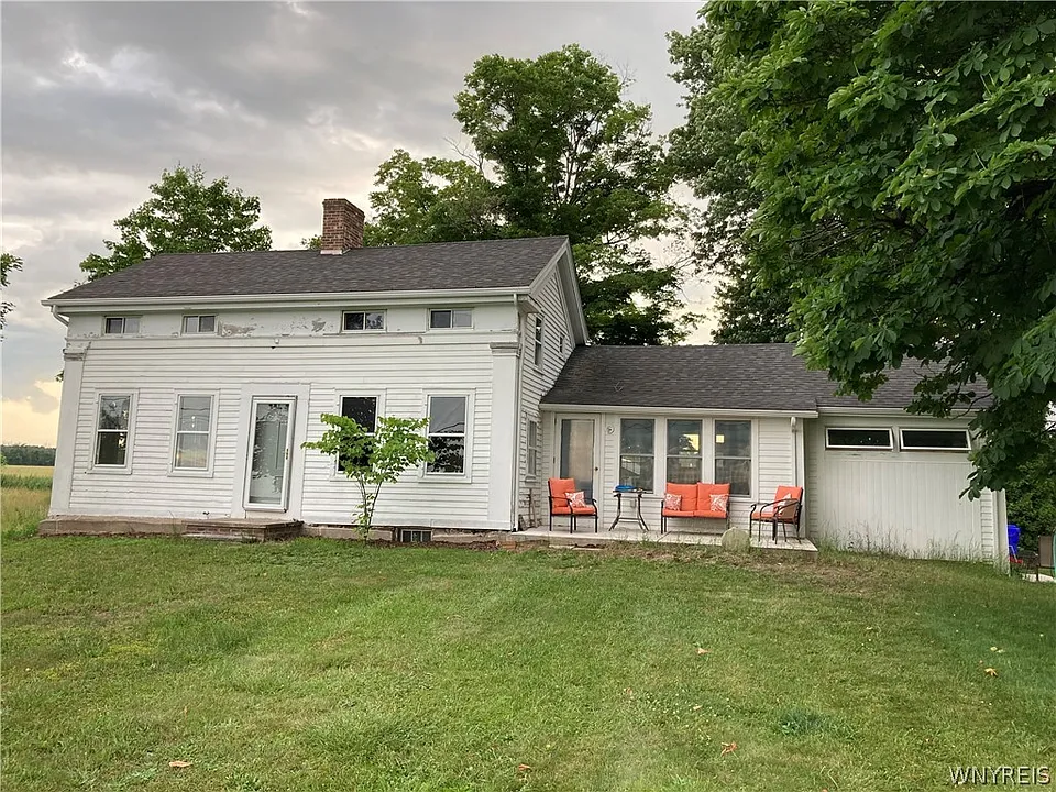 1568 County Line Rd W