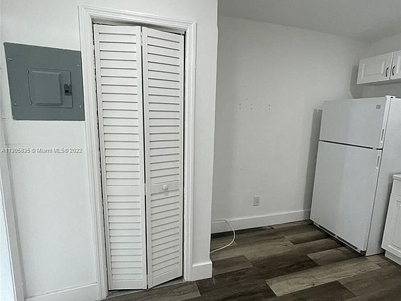 5th image of 2118 N 19th Ave #2