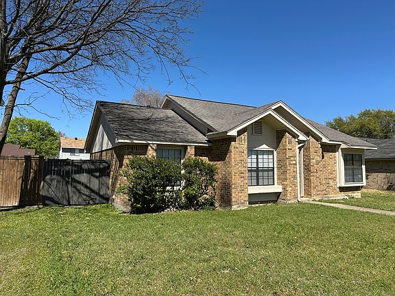 3rd image of 7605 Cornell Dr