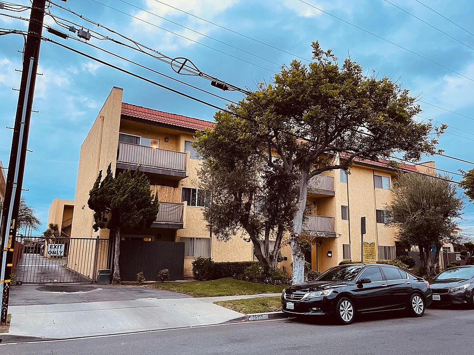 1st image of 15115 Raymond Ave #211