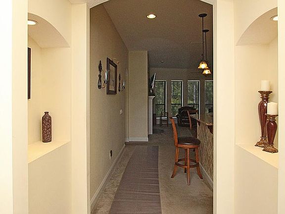 2nd image of 225 Stonewell Dr