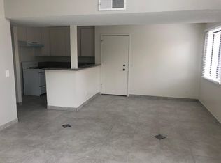 14131 Foothill Blvd #6, Sylmar, CA 91342