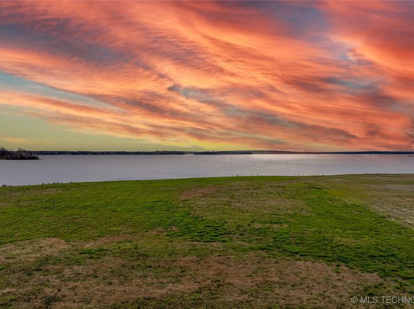 Sunset Cir, Grove, OK 74344
