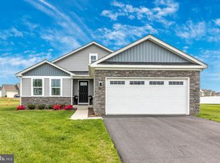 554 Oxford Way, Martinsburg, WV 25405