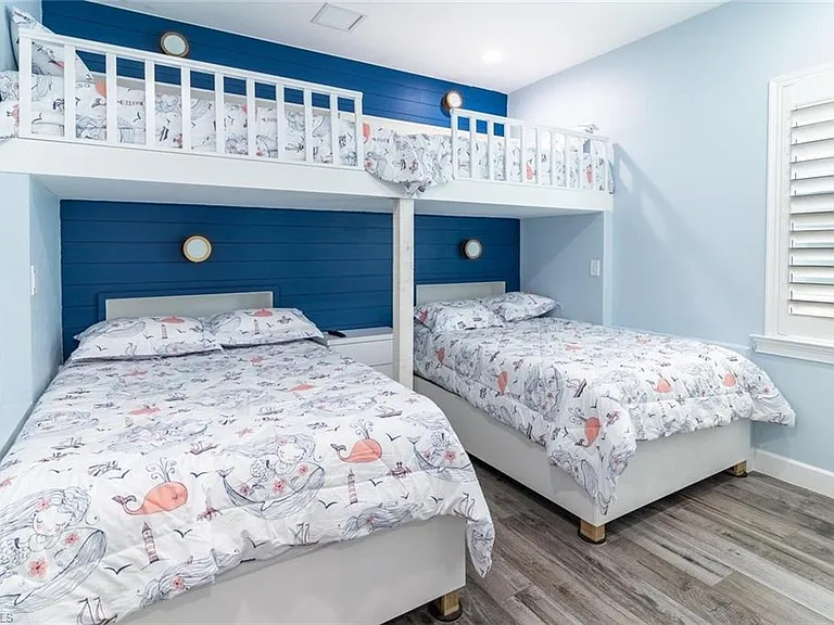 8754 Calypso Ct — Photo 28