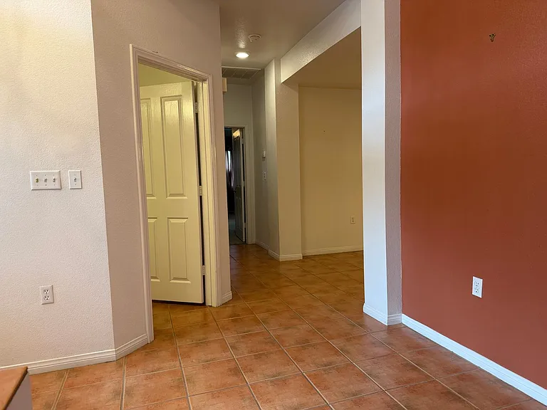 5320 Fieldstone Rd — Photo 5