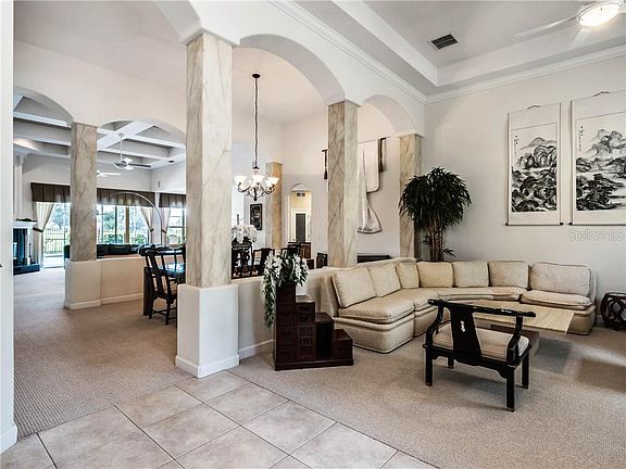 5th image of 7560 Saint Stephens Ct