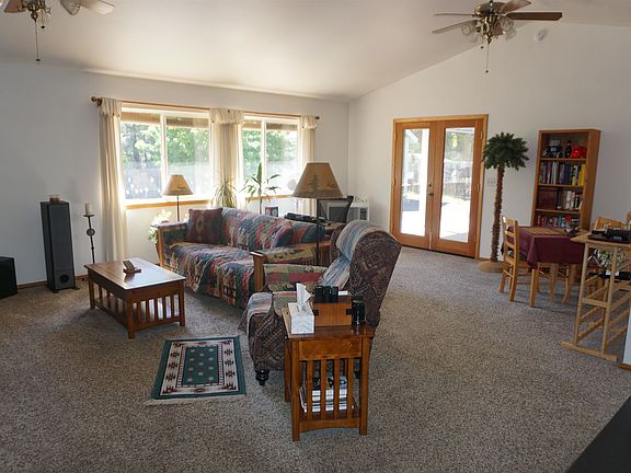 2nd image of 141 Forest View Dr