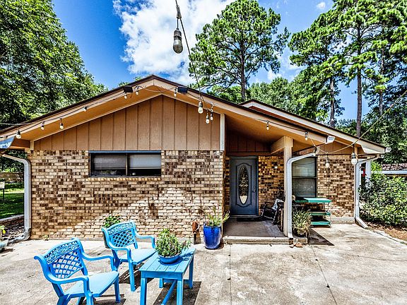 2nd image of 2217 Shannon Dr
