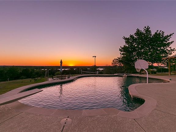 2nd image of 2001 Hideaway Bay Ct