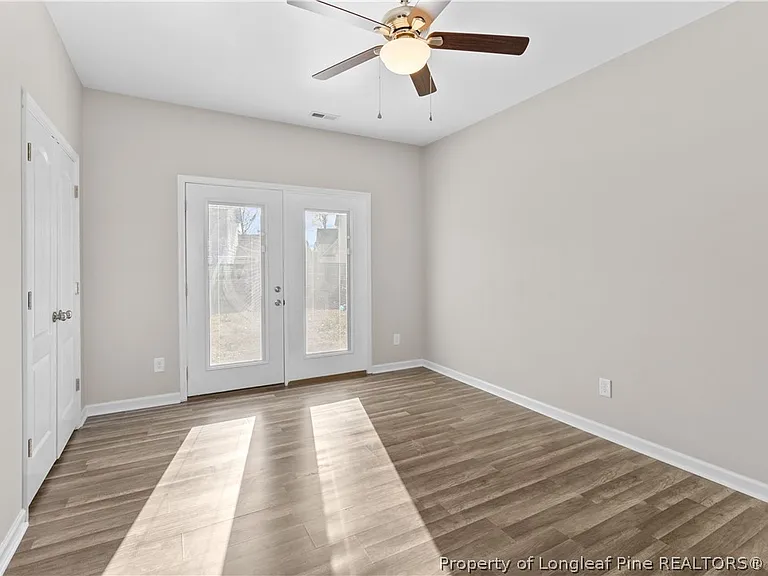 120 Chatfield Dr — Photo 23