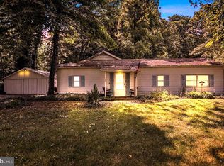 108 Wickersham Rd, Bainbridge, PA 17502