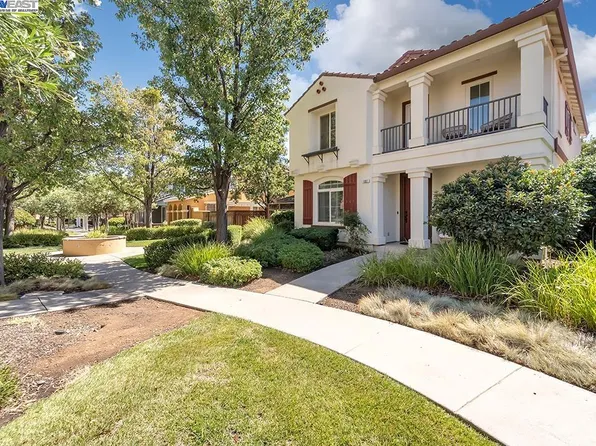 151 La Rosa Ln, Tracy, CA 95391