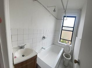 875 43rd St #5C, Brooklyn, NY 11232