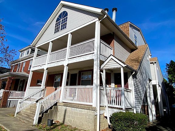 Large front porch off each unit