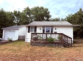 608 E Gibbs St, Salem, MO 65560