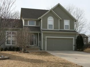 21849 Lincoln St, Spring Hill, KS 66083