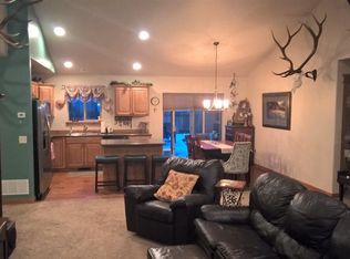 9800 Durston Rd APT B, Bozeman, MT 59718