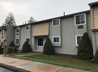 39 Carillon Dr APT A, Rocky Hill, CT 06067