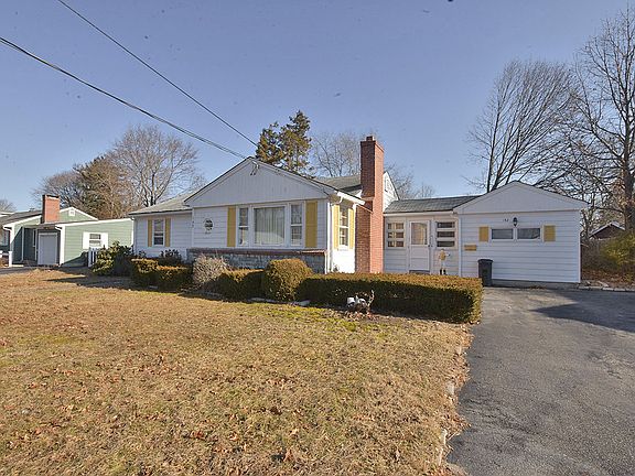 4th image of 142 Fairfax Dr