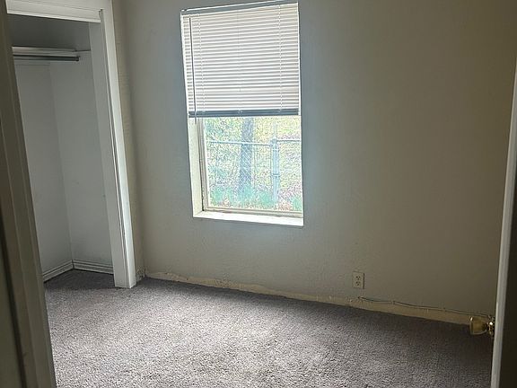 3rd image of 711 N G St