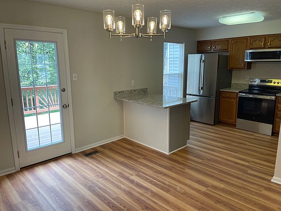 3rd image of 1848 Wye Mills Ln