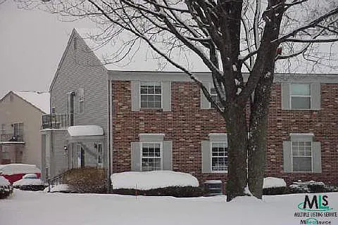 23607 N Rockledge photo 1