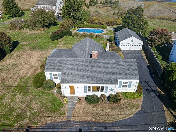 4th image of 282 Neck Rd