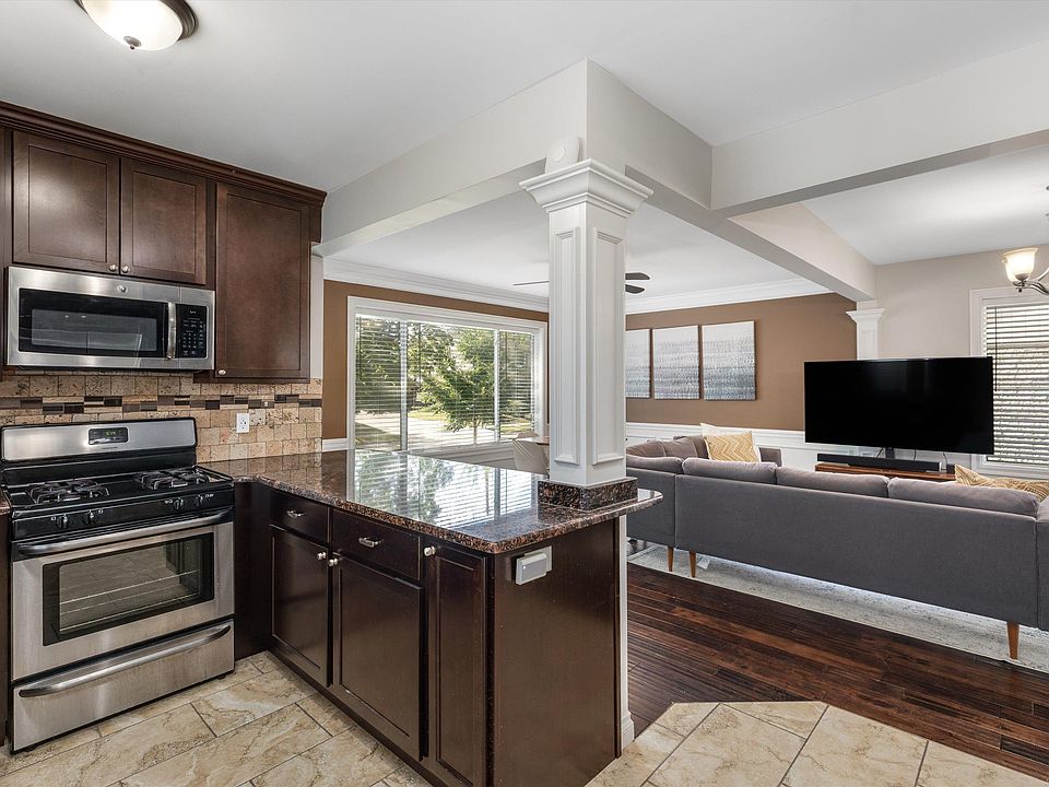 342 N Marias Ave, photo 9