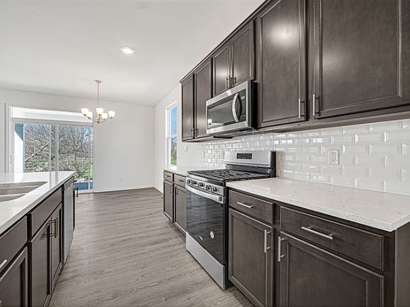 5th image of 10016 Park Pl