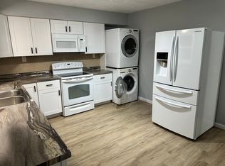 296 N Cherry St APT B, Marysville, OH 43040