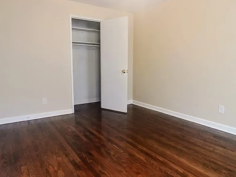 7147 Eastlawn Dr — Photo 7