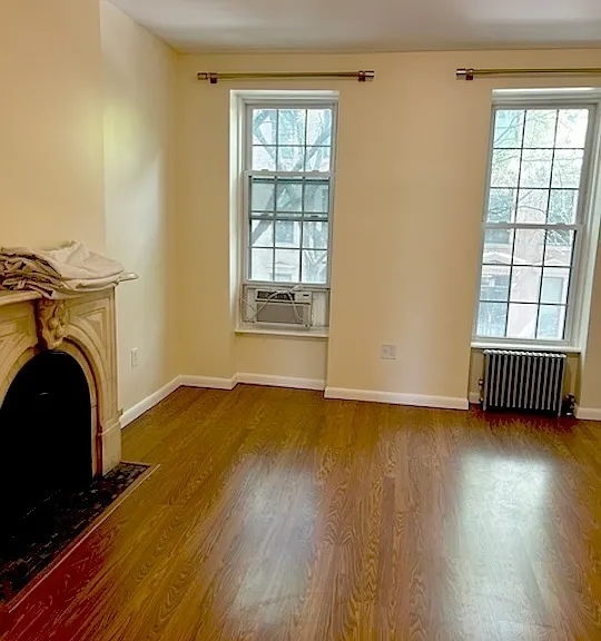 116 Saint Marks Pl #2 — Photo 9