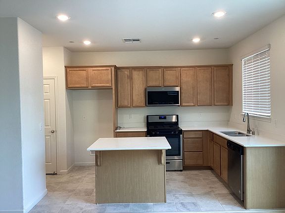 3rd image of 8812 Ariston Ln