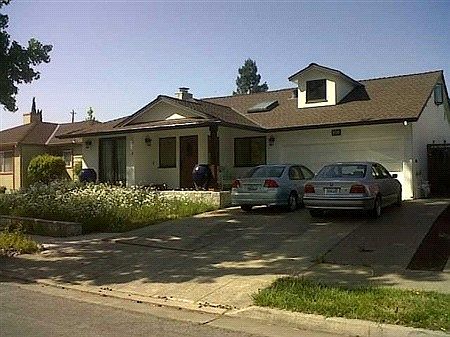 2nd image of 1662 Anamor St
