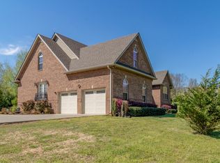 331 Indian Creek Rd, Cumberland Furnace, TN 37051