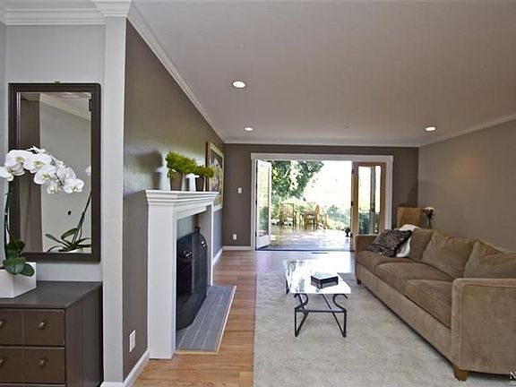 2nd image of 18 Woodside Dr