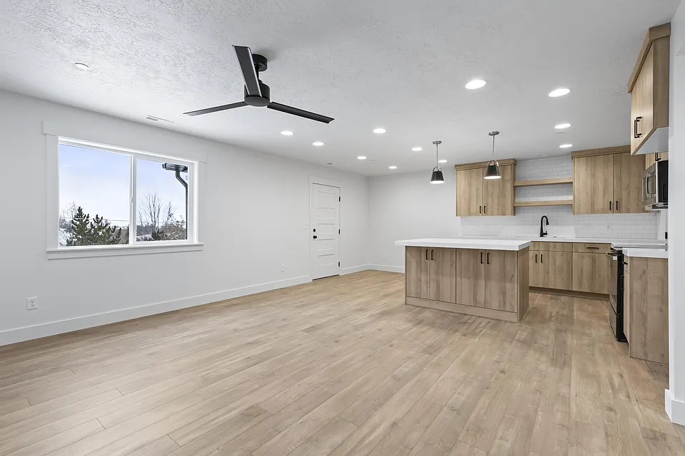 3 Bedroom Perry Townhome! — Photo 3
