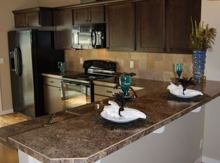 204 Valleyview Ave APT 03, Selah, WA 98942