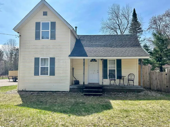 210 State St, Bellaire, MI 49615