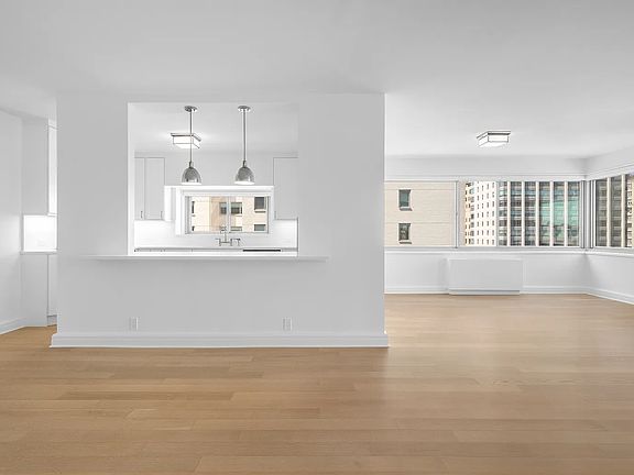 4th image of 211 E 70th St APT 4A