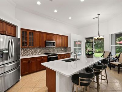 15533 Vallecas LN, Naples, FL, 34110