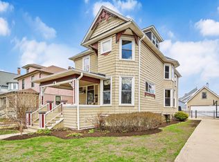 23 N Kensington Ave, La Grange, IL 60525